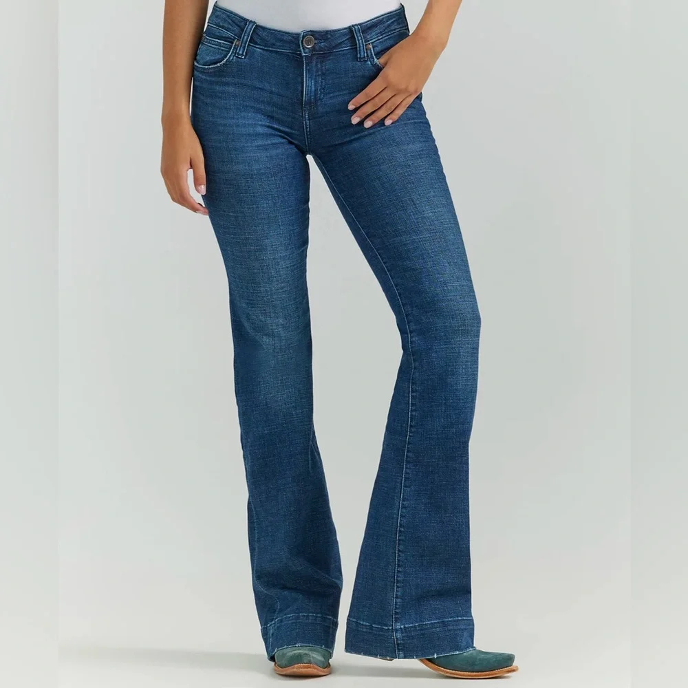 WOMEN'S WRANGLER RETRO® MAE WIDE LEG TROUSER JEAN - Picture 3 of 5